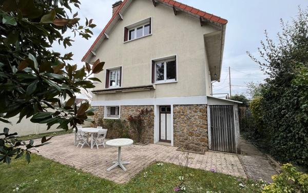 Maison à vendre    5 pièces •  Savigny-sur-Orge