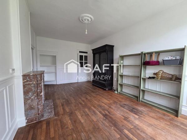 Maison 6 chambres au coeur d'un village avec commerces