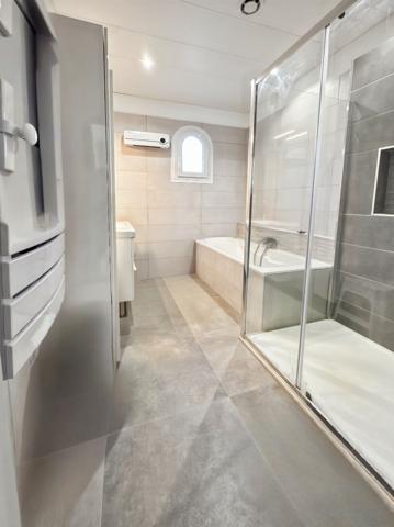 Villa à Vendre sur Plan de Cuques