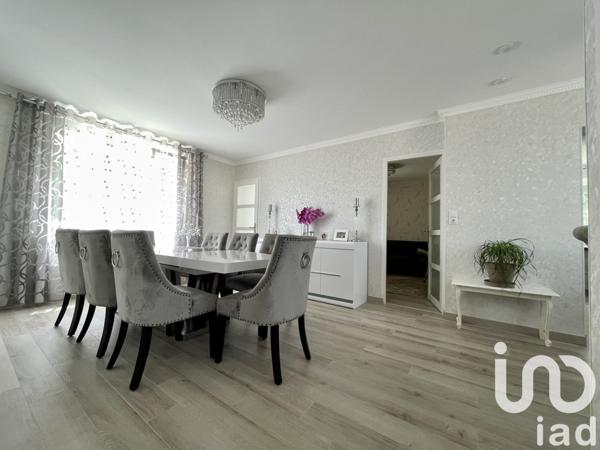 Maison 8 pièces de 190 m² à Chambray-lès-Tours (37170)