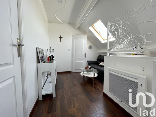 Maison 8 pièces de 190 m² à Chambray-lès-Tours (37170)