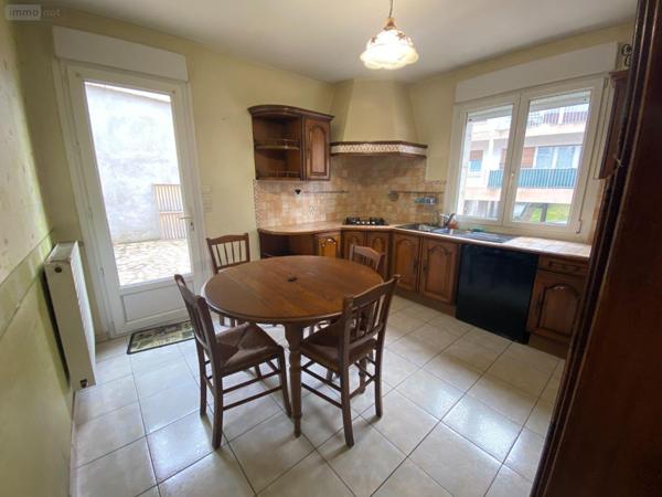 Maison de ville à vendre à Laval en Mayenne (53000), ref : 53047/155