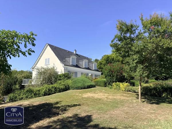 Maison à vendre 8 pièces 203m² Sainte-Maure-de-Touraine (37800)