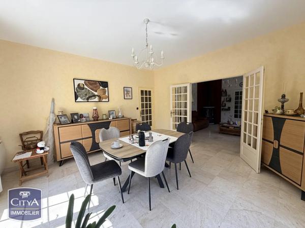 Maison à vendre 8 pièces 203m² Sainte-Maure-de-Touraine (37800)