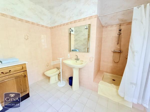 Maison à vendre 8 pièces 203m² Sainte-Maure-de-Touraine (37800)