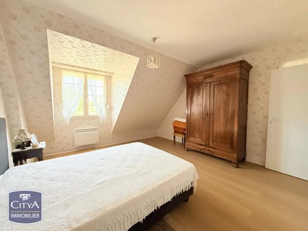 Maison à vendre 8 pièces 203m² Sainte-Maure-de-Touraine (37800)
