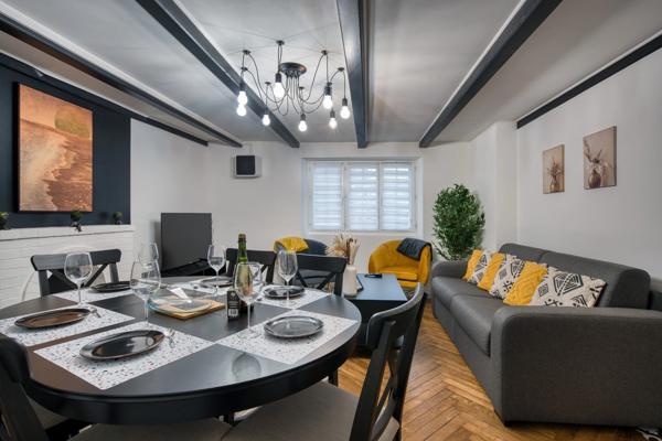 CONCARNEAU LE PASSAGE – T2 Meublé 53 m² – Terrasse 15 m² – Bureau