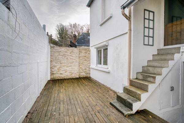CONCARNEAU LE PASSAGE – T2 Meublé 53 m² – Terrasse 15 m² – Bureau
