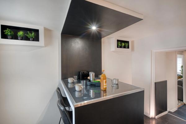 CONCARNEAU LE PASSAGE – T2 Meublé 53 m² – Terrasse 15 m² – Bureau