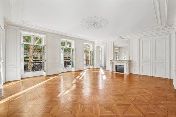 Vente Appartement de luxe Paris 8 6 Pièces 251 m²