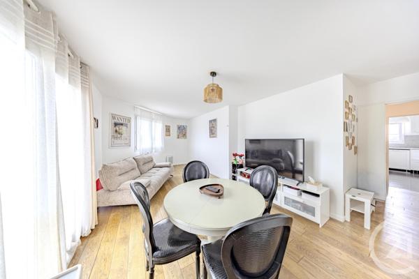 Appartement F4 à vendre  4 pièces - 75,20 m2 VIGNEUX SUR SEINE - 91