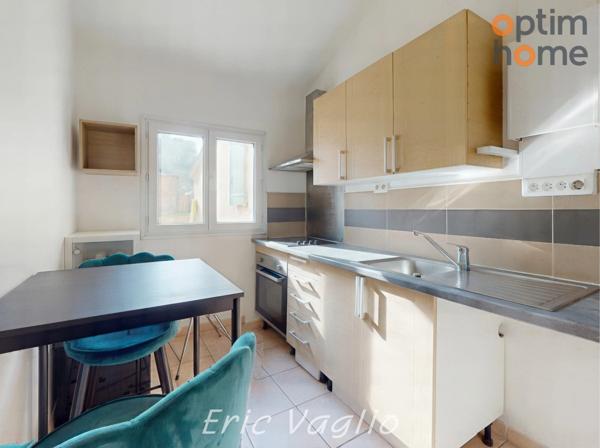 AIX Sud - Cabriès - Vente confortable Villa T6 de 145 M2 sur un terrain de 670 m2, au calme et sans vis à vis, avec piscine