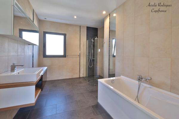 Maison à vendre 6 pièces MANZIAT (01)