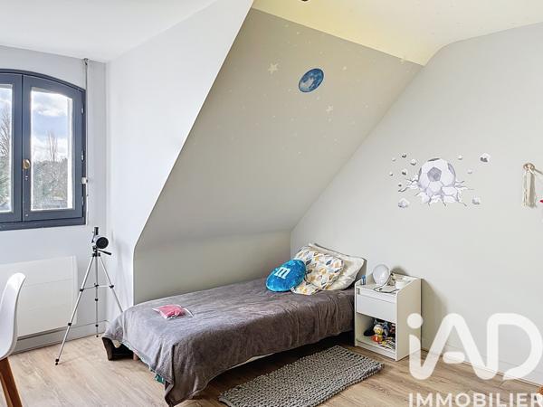 Maison à vendre 7 pièces 186 m² Naintré