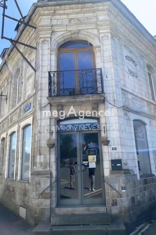 Immeuble à FREVENT, 62270 - 250m²