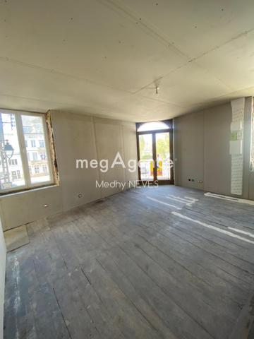 Immeuble à FREVENT, 62270 - 250m²