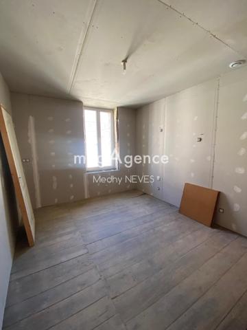 Immeuble à FREVENT, 62270 - 250m²