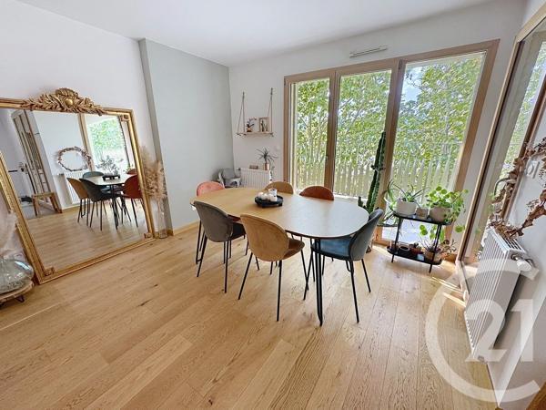 Appartement F3 à vendre  3 pièces - 60,20 m 2   LYON  - 69007