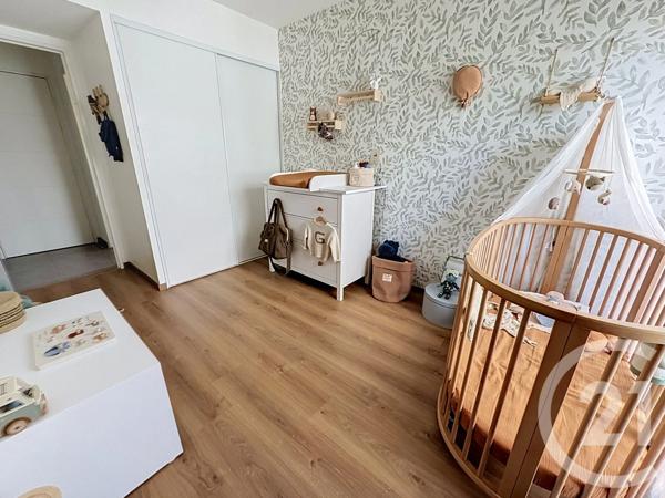 Appartement F3 à vendre  3 pièces - 60,20 m 2   LYON  - 69007
