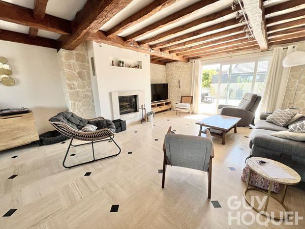 Maison Magny Les Hameaux 9 pièce(s) 261 m2