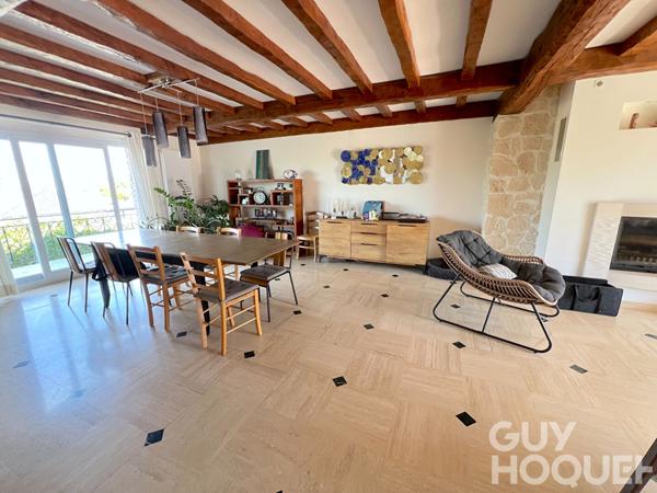 Maison Magny Les Hameaux 9 pièce(s) 261 m2
