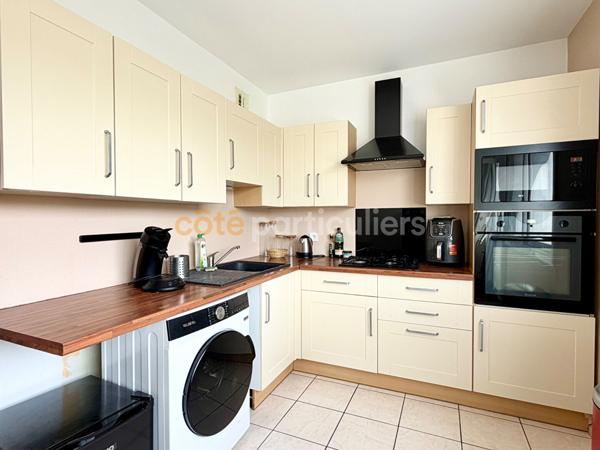 Location
                Appartement73,36 m² - 3 Pièces -
                    CLERMONT FERRAND (63000)