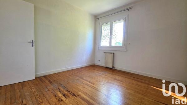 Maison 6 pièces de 150 m² à Saint-Beauzire (63360)