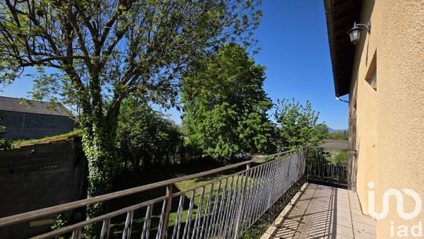 Maison 6 pièces de 150 m² à Saint-Beauzire (63360)