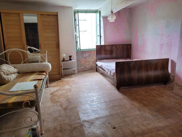 Vente Maison 3 pièces 100 m2 à Puivert