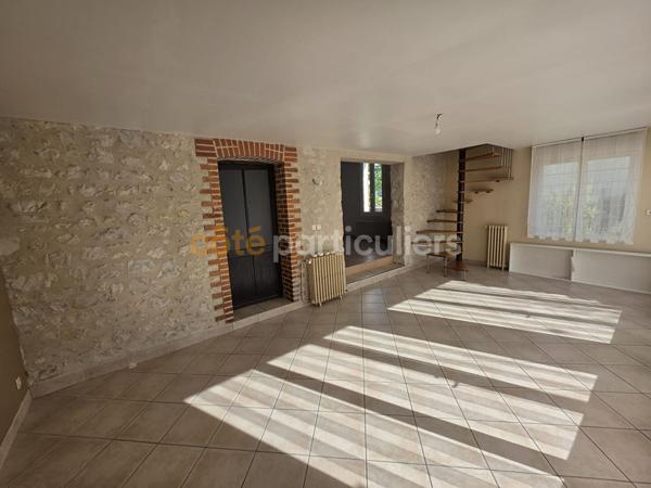 Vente
                Maison145 m² - 7 Pièces -
                    TOURS (37100)