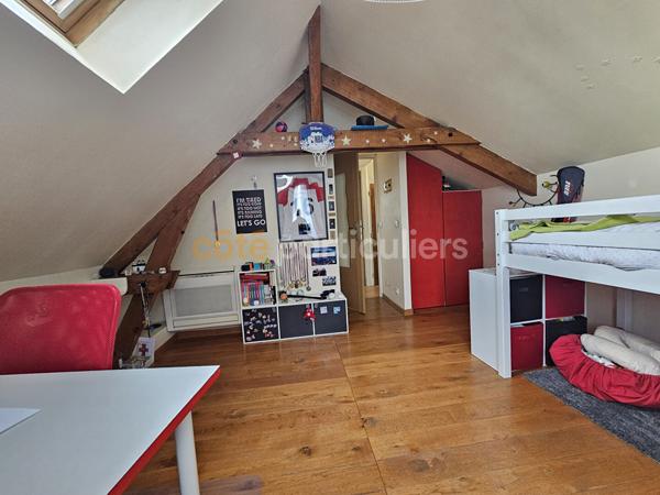 Vente
                Maison145 m² - 7 Pièces -
                    TOURS (37100)