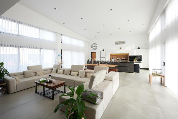 Maison d architecte de 347 m²