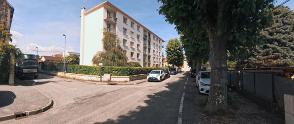Appartement de 4 PIÈCES + PARKING – Vente à terme
