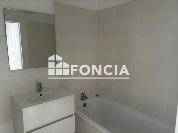 Location Appartement 3 pièces 63.67 m² - 10 ESPL DU CHAMP DE MARS Rouen 76000