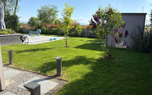 Maison à vendre    4 pièces • 124,24 m2 Divonne-les-Bains