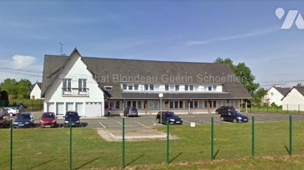 Local à usage professionnel