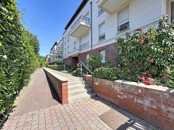 Beau T4 avec terrasse et garage