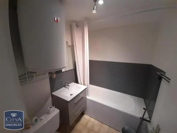 Appartement à louer 1 pièce 24.21m² Nantes (44200)