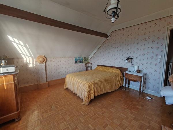 Maison Thésée 5 pièce(s) 100M²