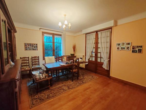 Maison Thésée 5 pièce(s) 100M²