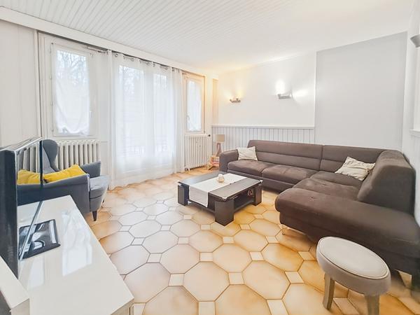 Maison Saint Germain Les Arpajon 5 pièces de 112 m2