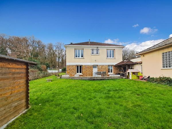 Maison Saint Germain Les Arpajon 5 pièces de 112 m2