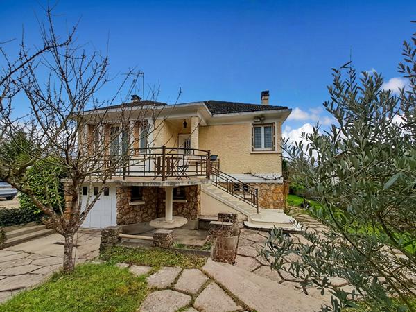 Maison Saint Germain Les Arpajon 5 pièces de 112 m2