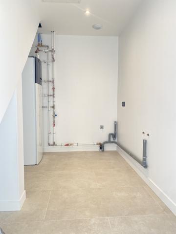 Maison
         5 pièces
        - 163 m² 645 000 € *
