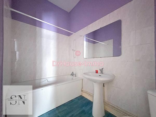 Immeuble à vendre 6 pièces de 138 m²