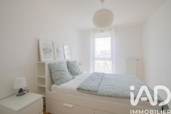 Location appartement 3 pièces 54 m² Romainville