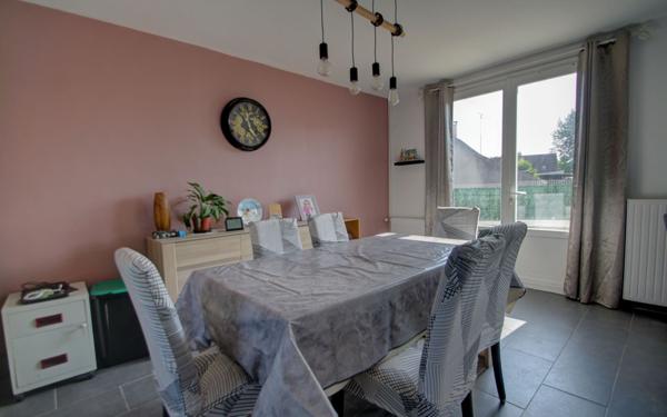 Maison à vendre    4 pièces •  Saran