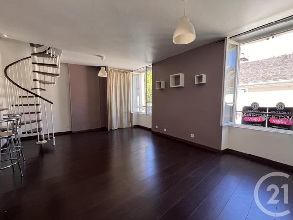 Appartement à vendre  2 pièces - 42,15 m2 FONTAINEBLEAU - 77