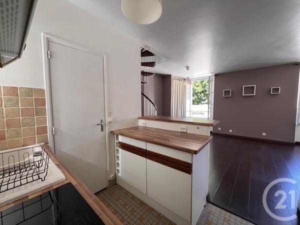 Appartement à vendre  2 pièces - 42,15 m2 FONTAINEBLEAU - 77