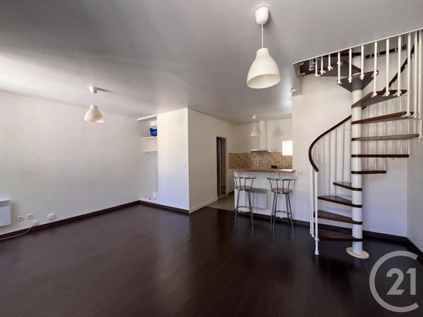 Appartement à vendre  2 pièces - 42,15 m2 FONTAINEBLEAU - 77